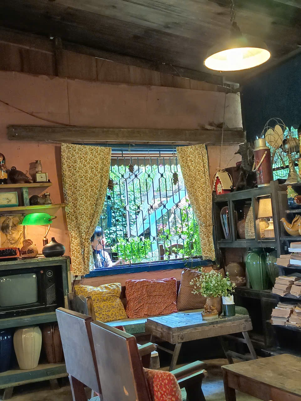 Gạt tàn đời, Đà Lạt